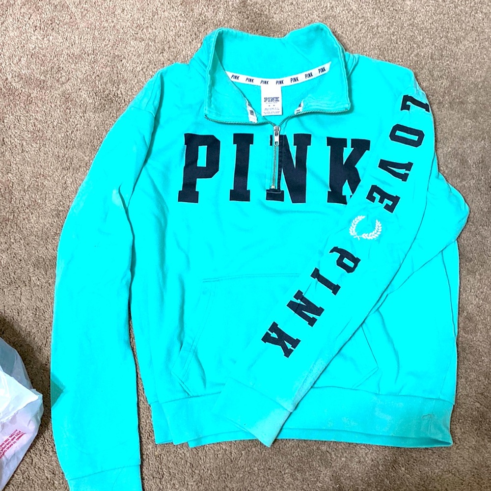 VS PINK sweater
